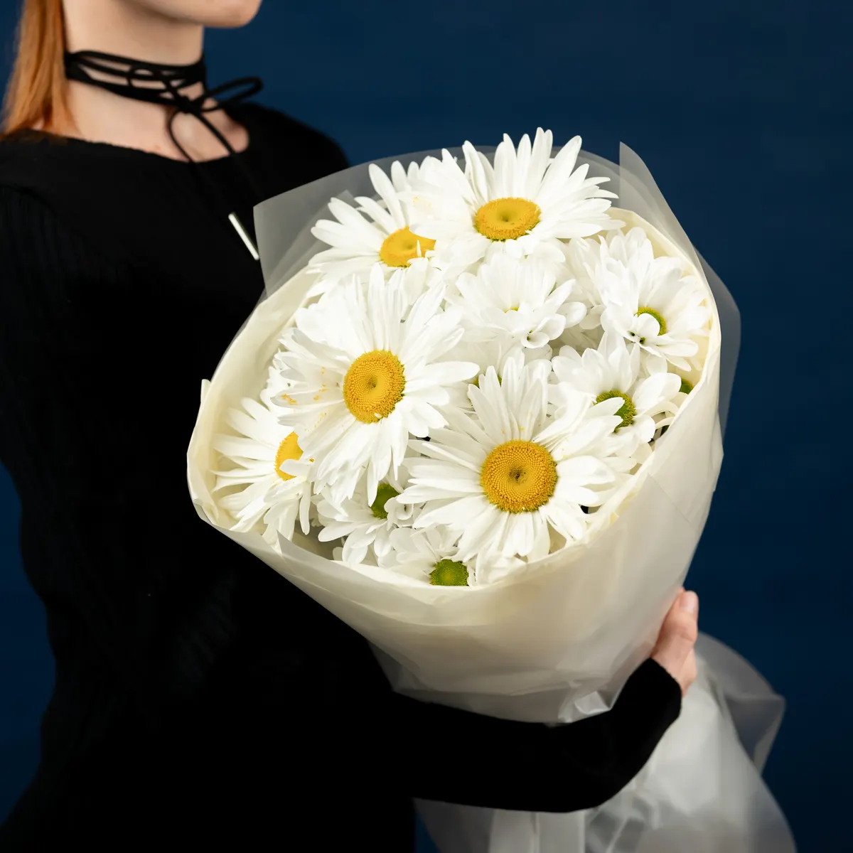 Ромашки 5 шт + Хризантема кустовая 2 шт, ракурс 1 из 7